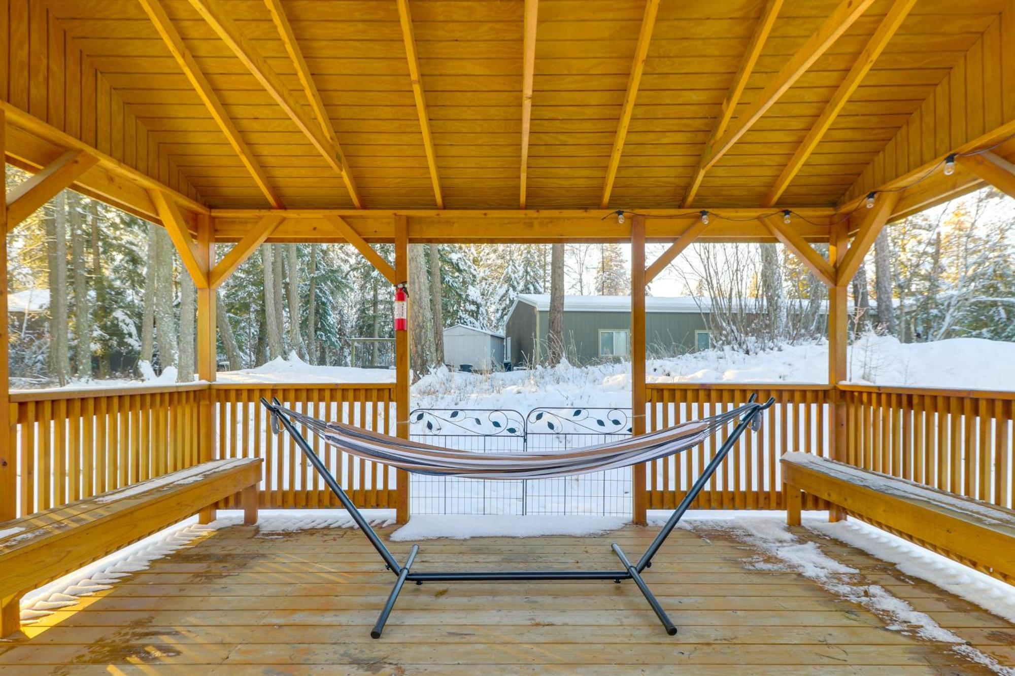 Columbia Falls Private Retreat Pool Table And Deck! Esterno foto