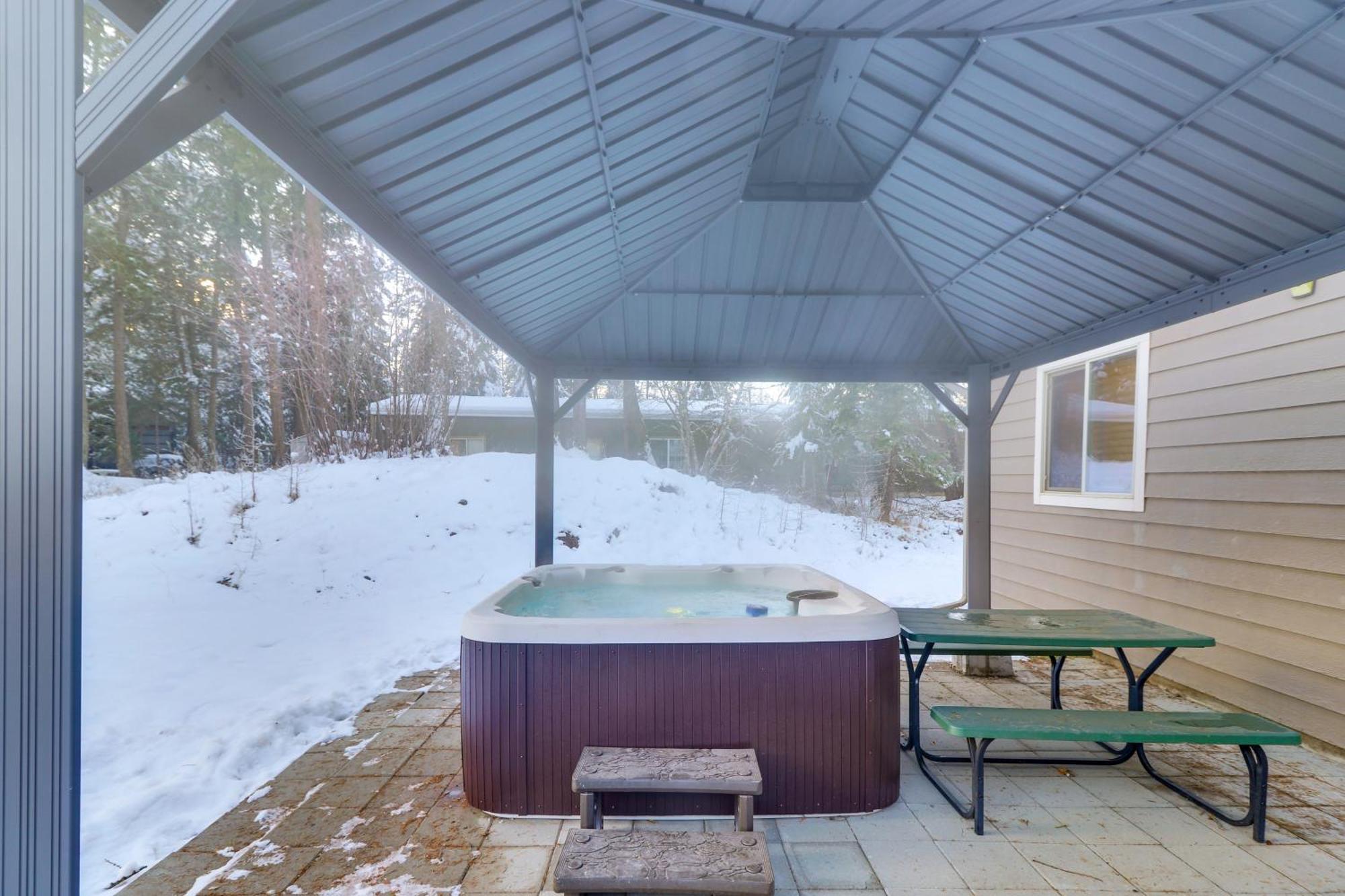 Columbia Falls Private Retreat Pool Table And Deck! Esterno foto